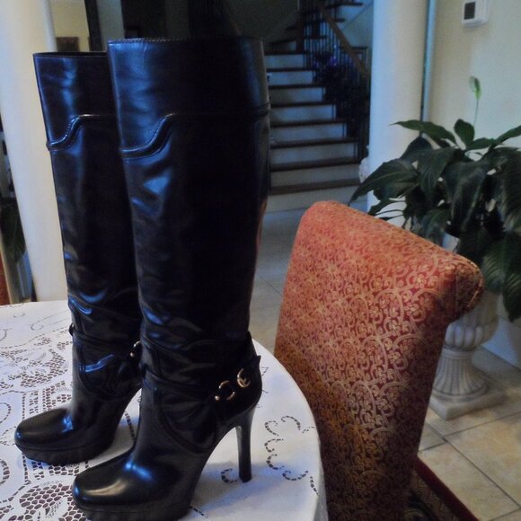 Gucci Black Leather Knee-High Platform Boots Size 39.5C - Picture 4 of 16